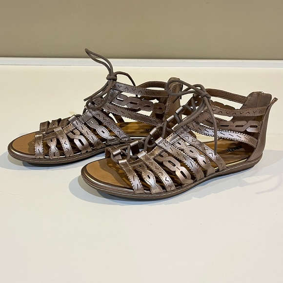 Earth Lace up Gladiator Sandals - Picture 3 of 9